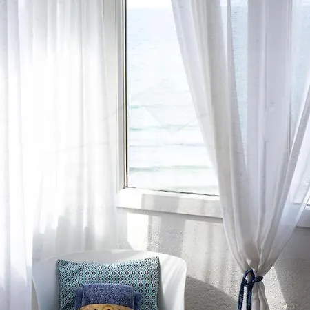 Playa Frente Al Mar Апартаменты *