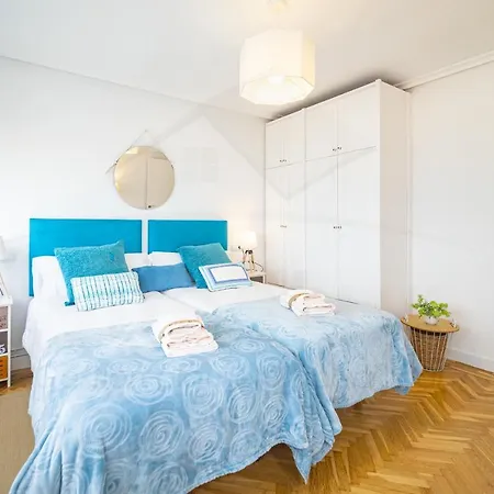 Playa Frente Al Mar * Хихон